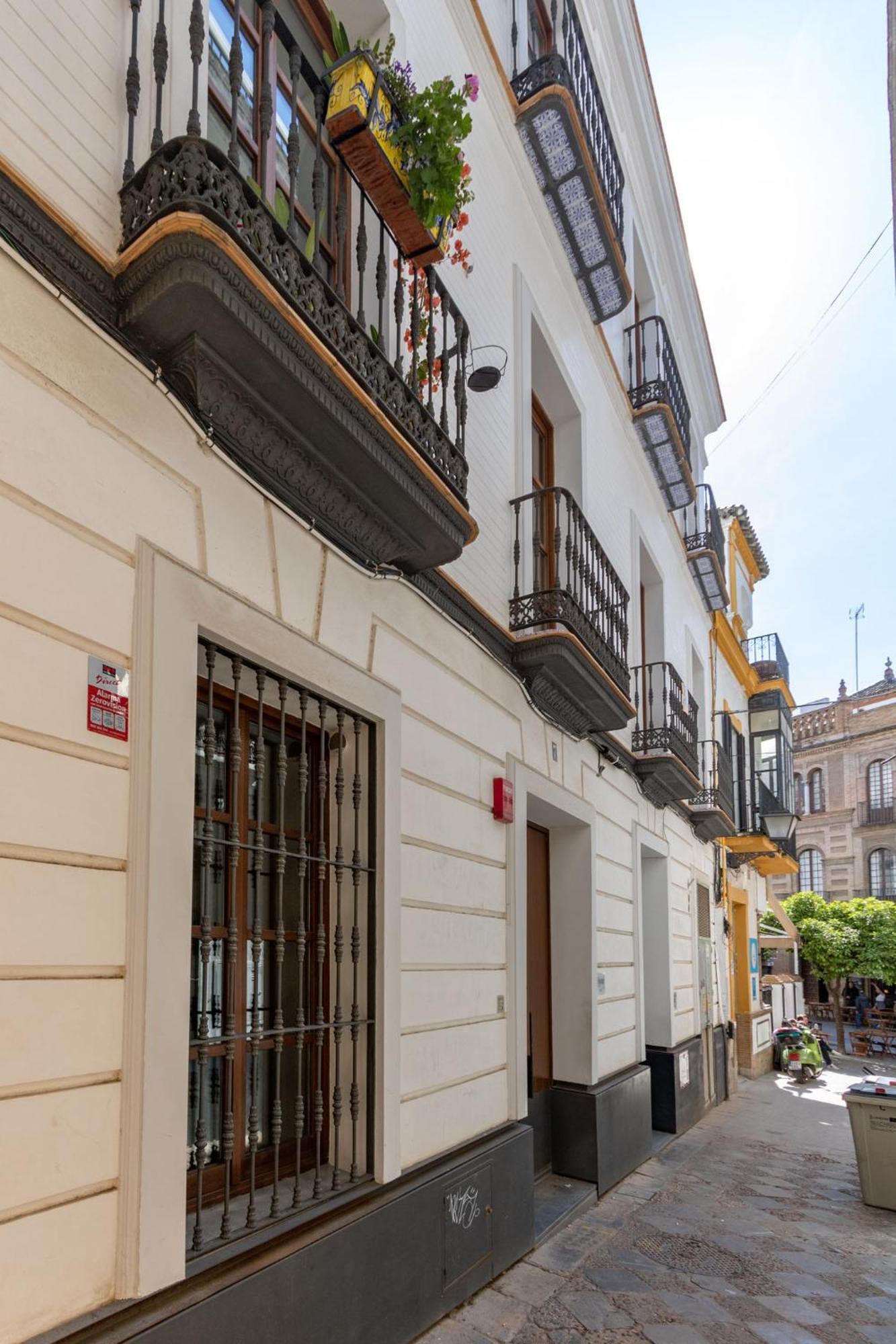 Ferienwohnung Angeles Santa Cruz Deluxe By Valcambre Sevilla Exterior foto